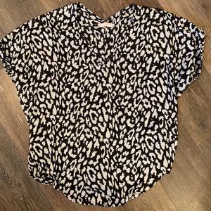 Francesca’s Leopard Flowy Top